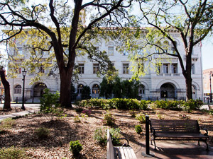 Fun things to do in Savannah : U. S. Courthouse Savannah, GA. 