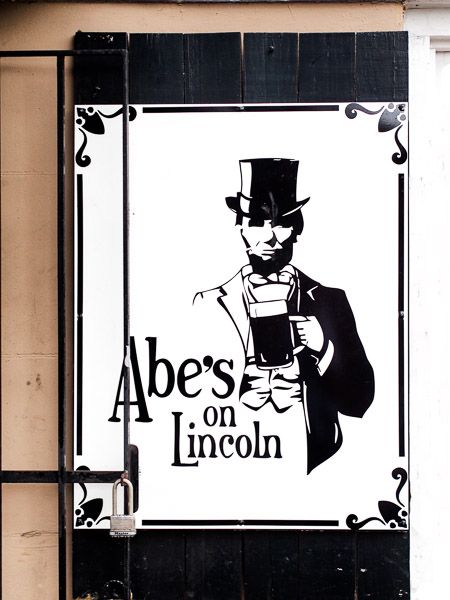 Fun things to do in Savannah : Abe's on Lincoln in Savannah GA. 